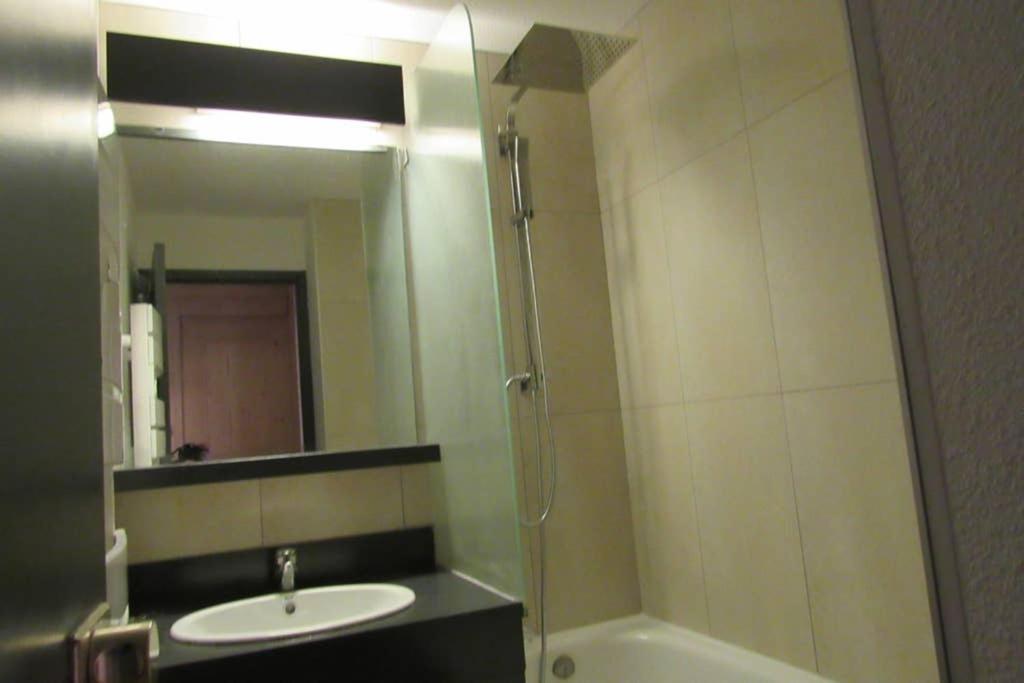 Appartement Cosy De 40M2 Au Coeur De Val Thorens Exteriör bild